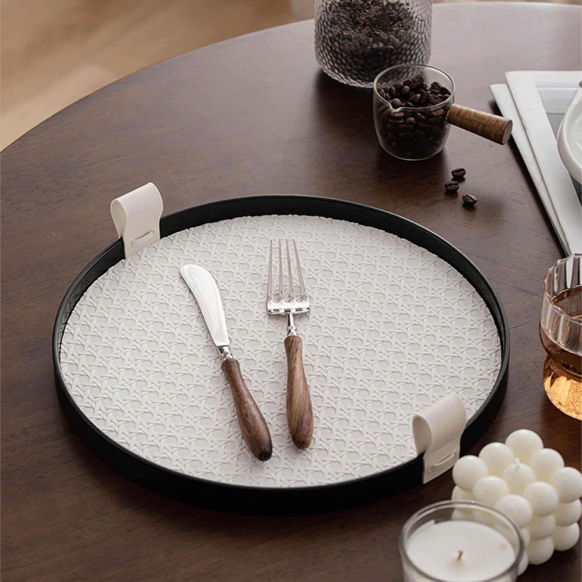 Round Weave Leather Tray