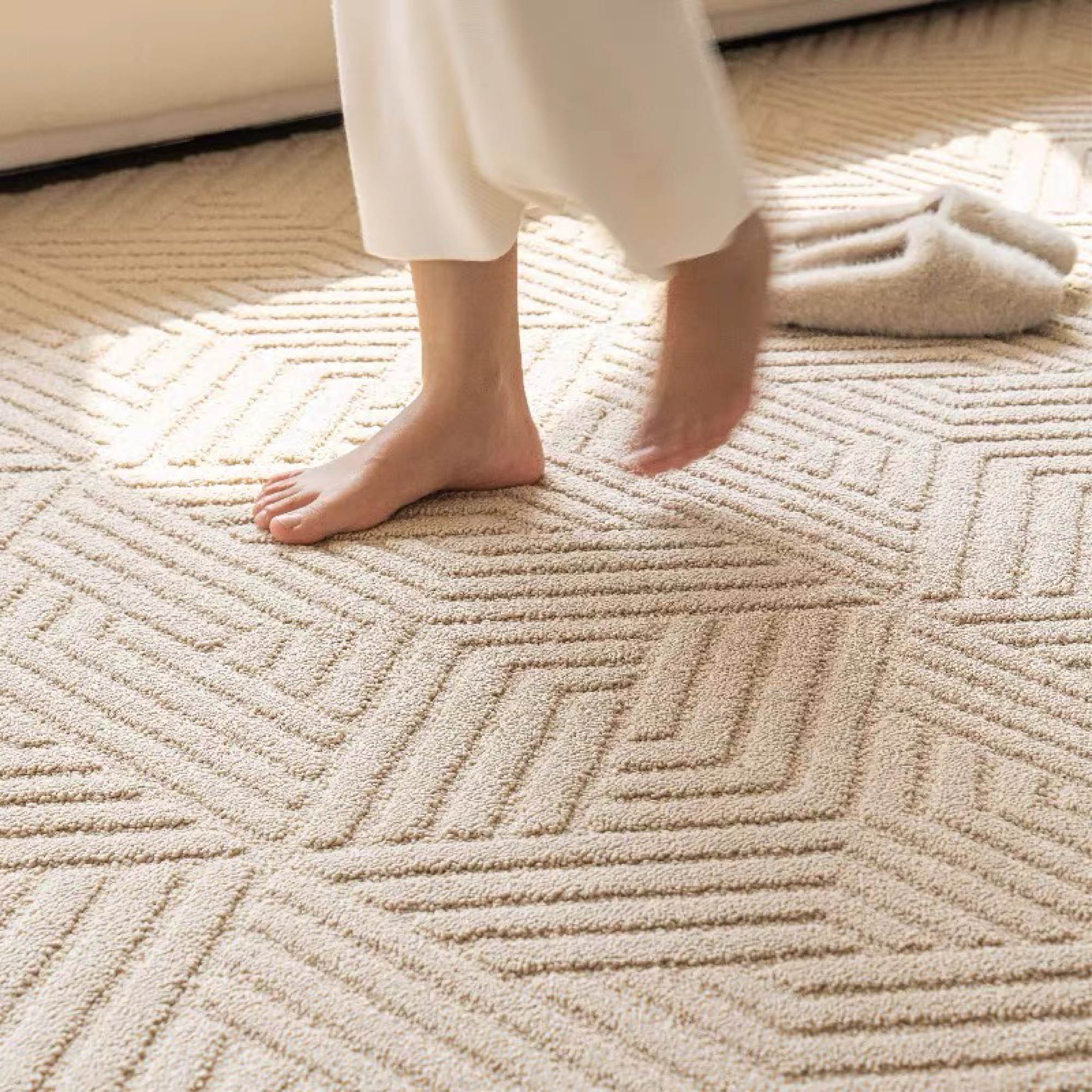 VELA Camel Textured Rug