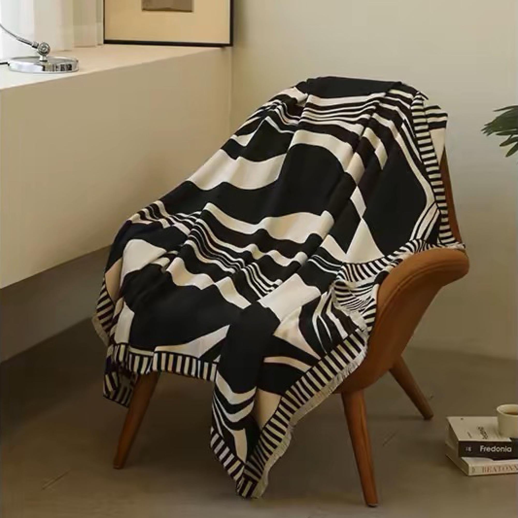 Monochrome Abstract Print Throw